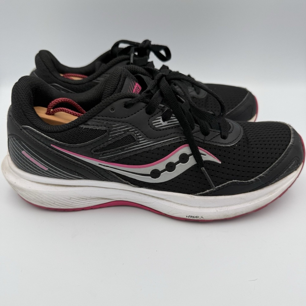 Saucony Cohesion 16 Women's Size 9.5 US Black Pink Running Sneaker‎ S10781-10